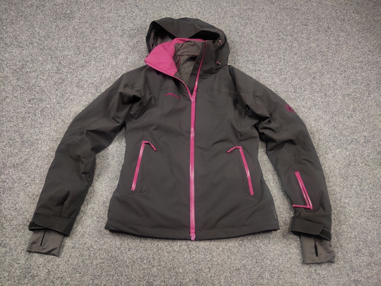 Mammut Mammut dry tech Waterproof Winter Ski Zip Hooded Jacket Size XS / US 0-2 / IT 36-38 - 3 Thumbnail