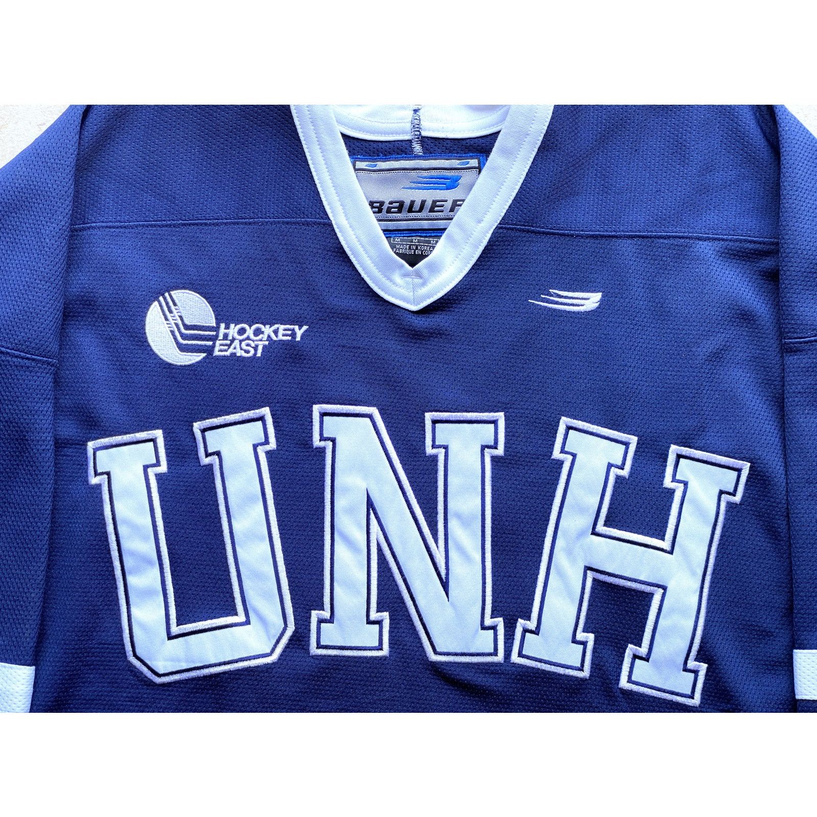 NCAA × NHL UNH New Hampshire Wildcats 90s BAUER hockey M navy NCAA vtg Size US M / EU 48-50 / 2 - 1 Thumbnail