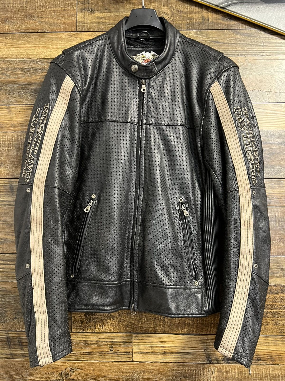 Harley Davidson HARLEY DAVIDSON Jacket Perforated Leather Bomber Racing Size US M / EU 48-50 / 2 - 1 Thumbnail