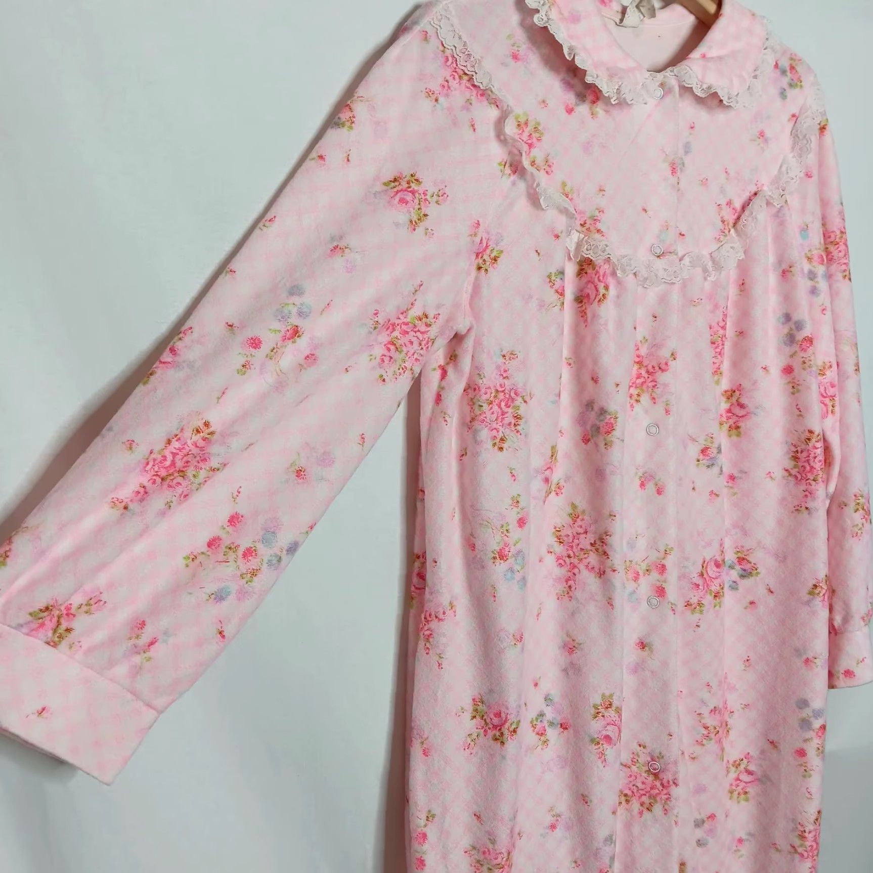 Pinko VINTAGE Philmaid Nightgown L Pink Gingham Floral Lace Snap Maxi Granny Long Women's Size ONE SIZE - 5 Thumbnail