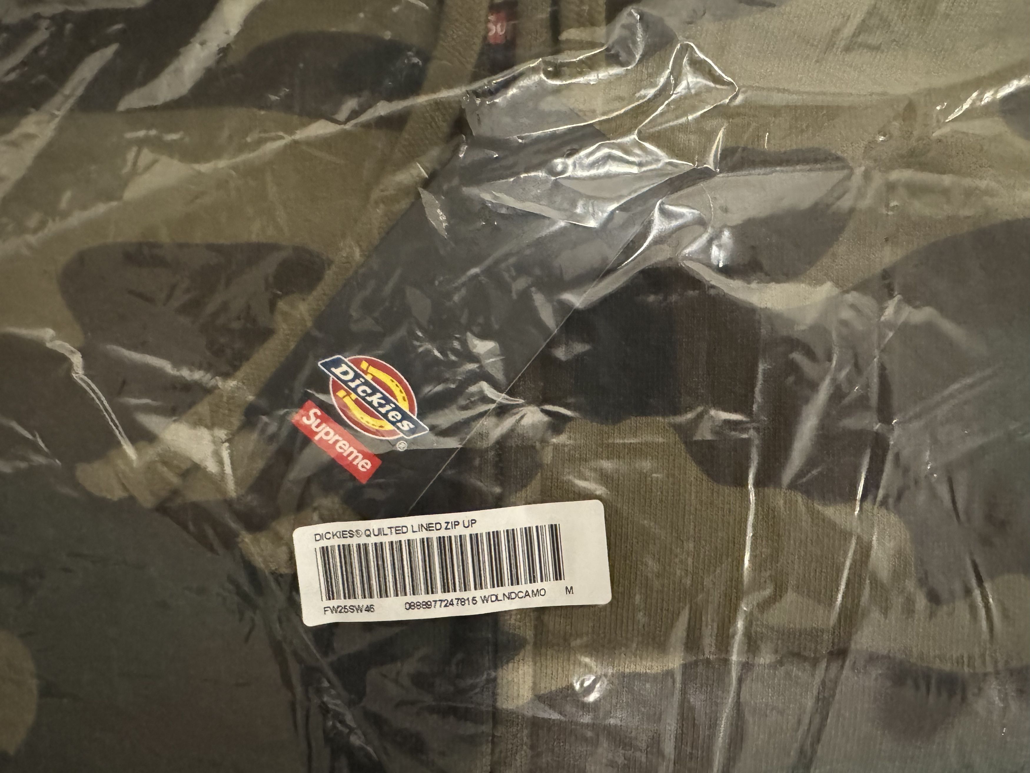 Dickies × Supreme Camo Quilted Hoodie Size US M / EU 48-50 / 2 - 3 Thumbnail