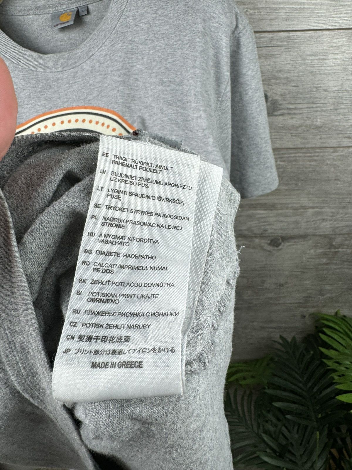 Carhartt Carhartt Tee Vintage T Shirts size L Size US L / EU 52-54 / 3 - 12 Thumbnail