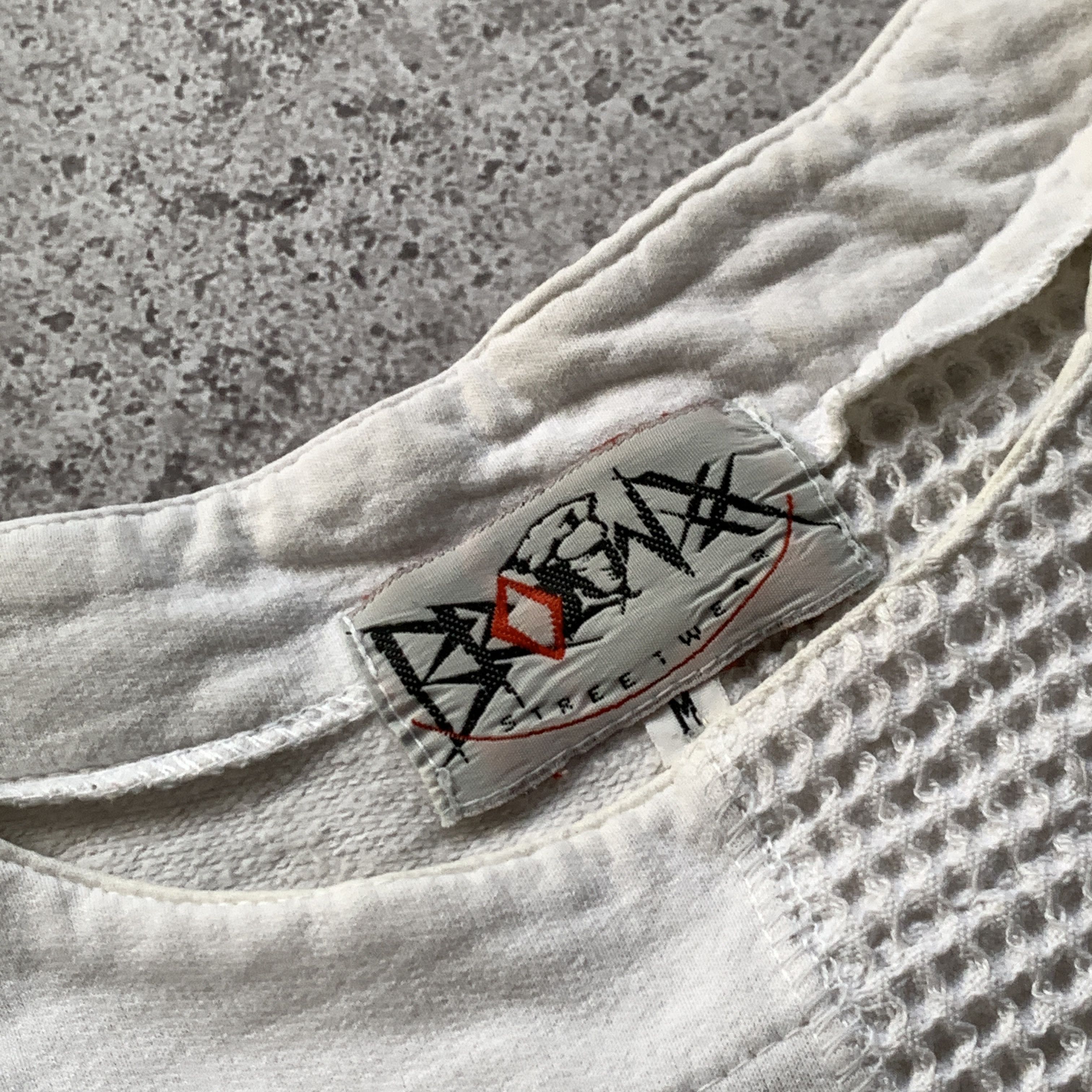 Japanese Brand Vintage Avantgarde Tribal Japanese White Crop Top Tee Shirt Size M / US 6-8 / IT 42-44 - 5 Thumbnail