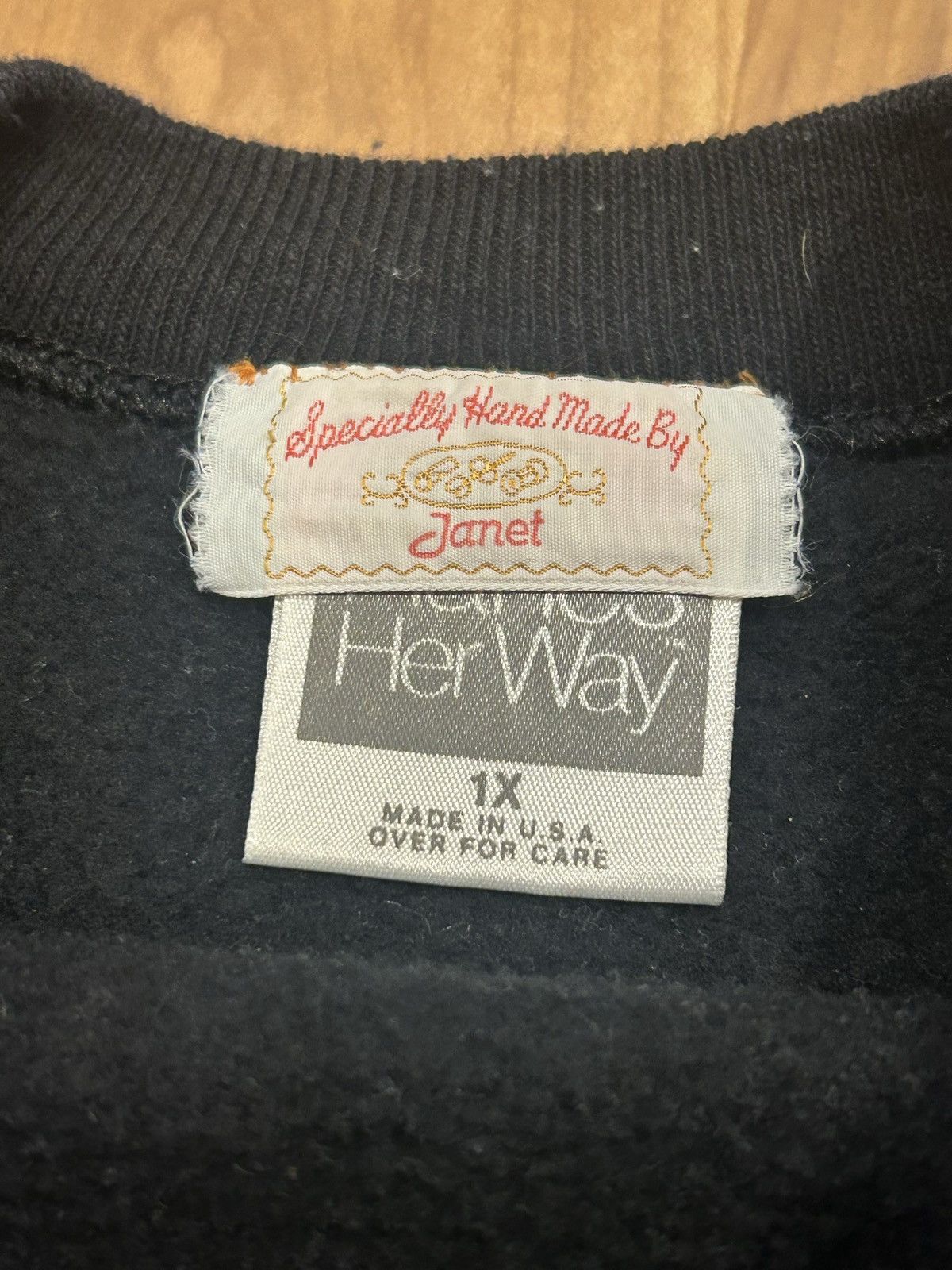 Vintage Vintage Hanes Embroidered Tiger Crewneck Size XL / US 12-14 / IT 48-50 - 4 Thumbnail