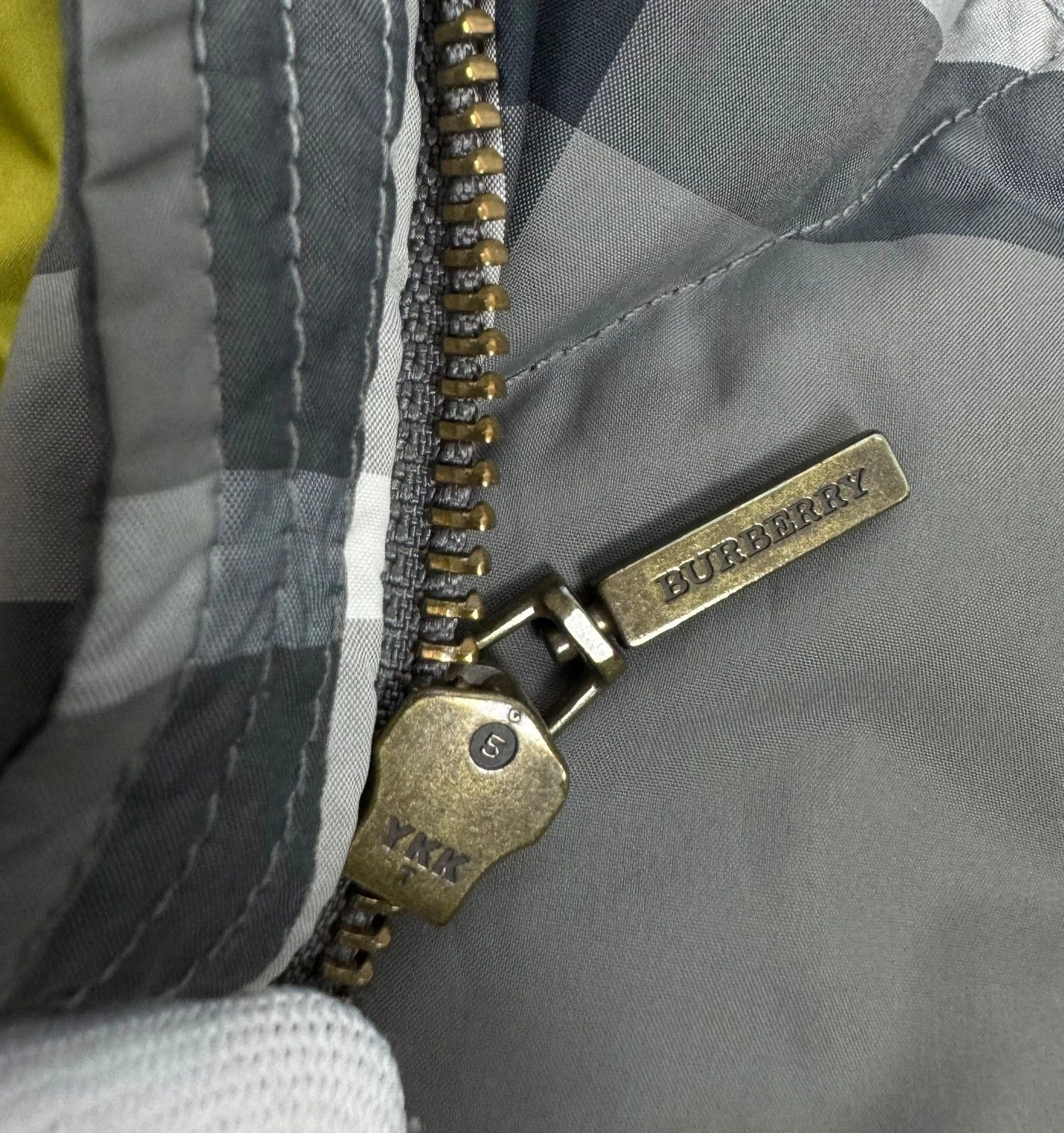 Burberry Burberry Down Puffer Jacket Checkered Hooded size 14Y S Size S / US 4 / IT 40 - 16 Thumbnail