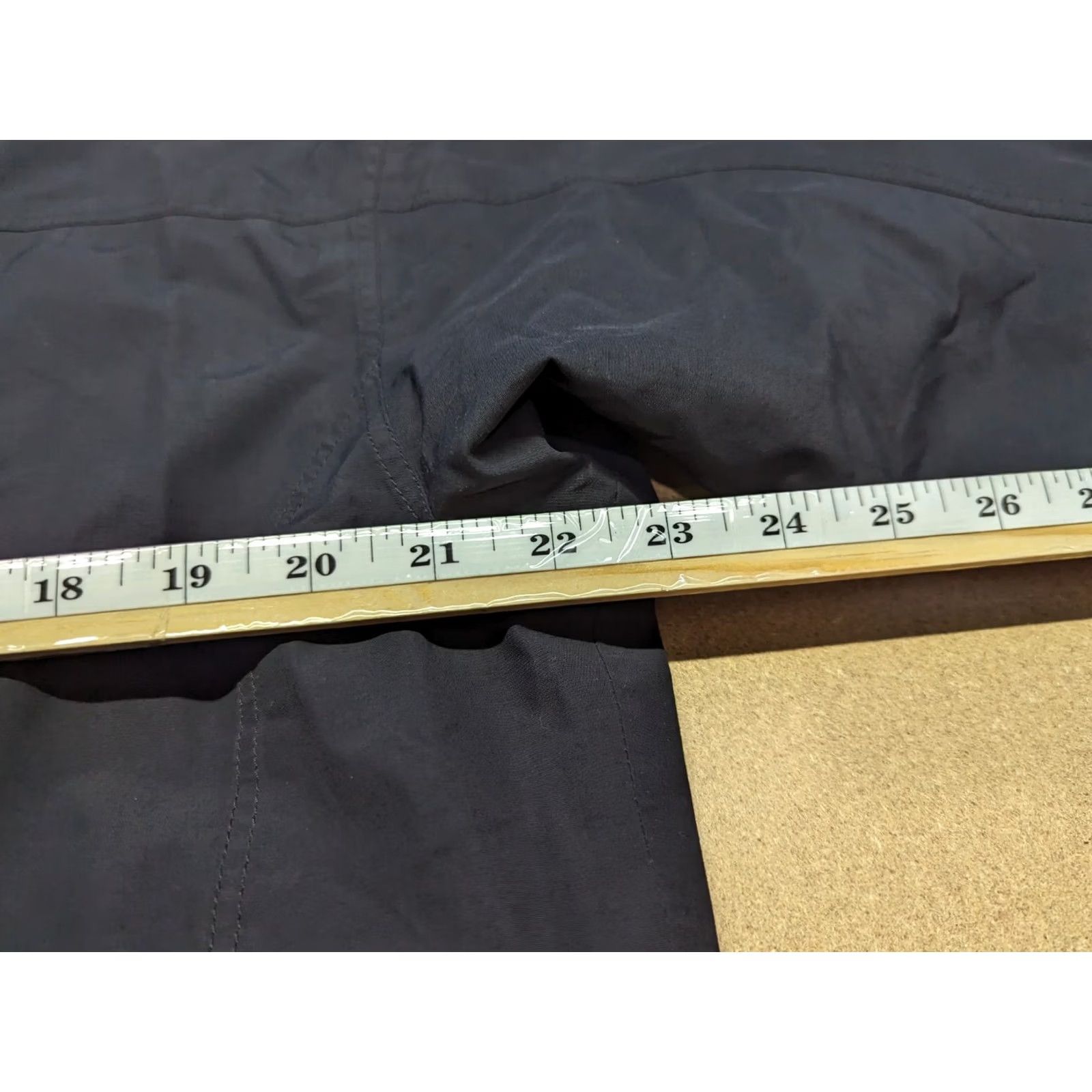 Vintage Haglöfs Womens Gore-Tex Jacket Size 42 Black Full Zip Outdoor Mountain Ski Trekk Shirt Hoodie Womens 42 Black Hooded Water Resistant Quick Dry Size M / US 6-8 / IT 42-44 - 4 Thumbnail