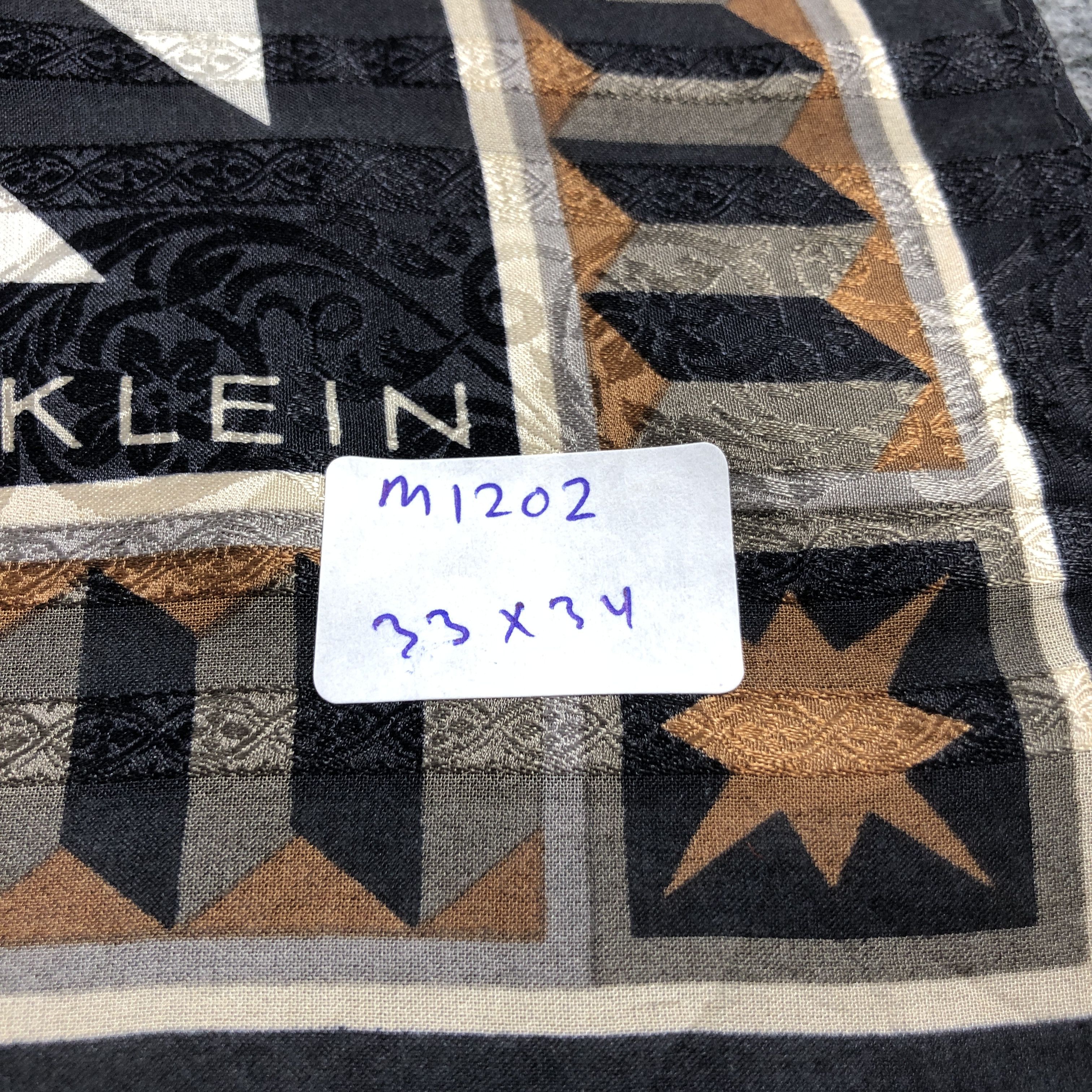 Japanese Brand Anne Klein Luxury Abstract Silk Scarf M1202 Size ONE SIZE - 6 Thumbnail