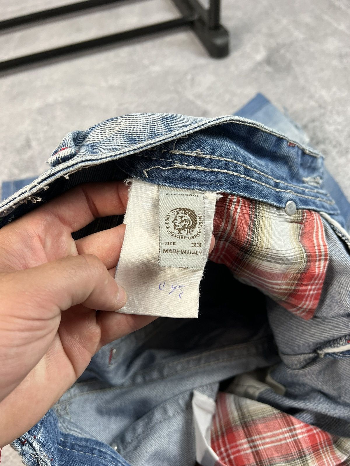 Diesel × Vintage Vintage Diesel distressed denim jeans Y2K hype streetwear Size US 33 - 11 Thumbnail