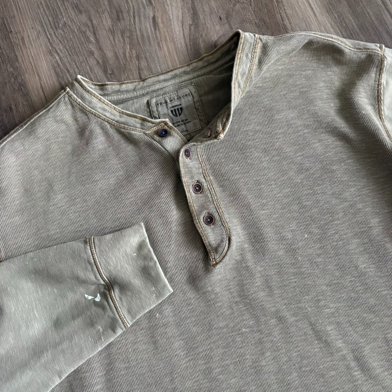 Vintage Vintage Thermal Henley T-Shirt Men's Size XL Long Sleeve Size US XL / EU 56 / 4 - 1 Thumbnail
