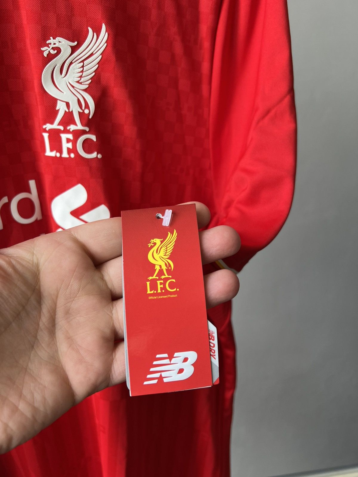 New Balance NWT LIVERPOOL FC HOME SOCCER JERSEY FOOTBALL SHIRT XL Size US XL / EU 56 / 4 - 5 Thumbnail