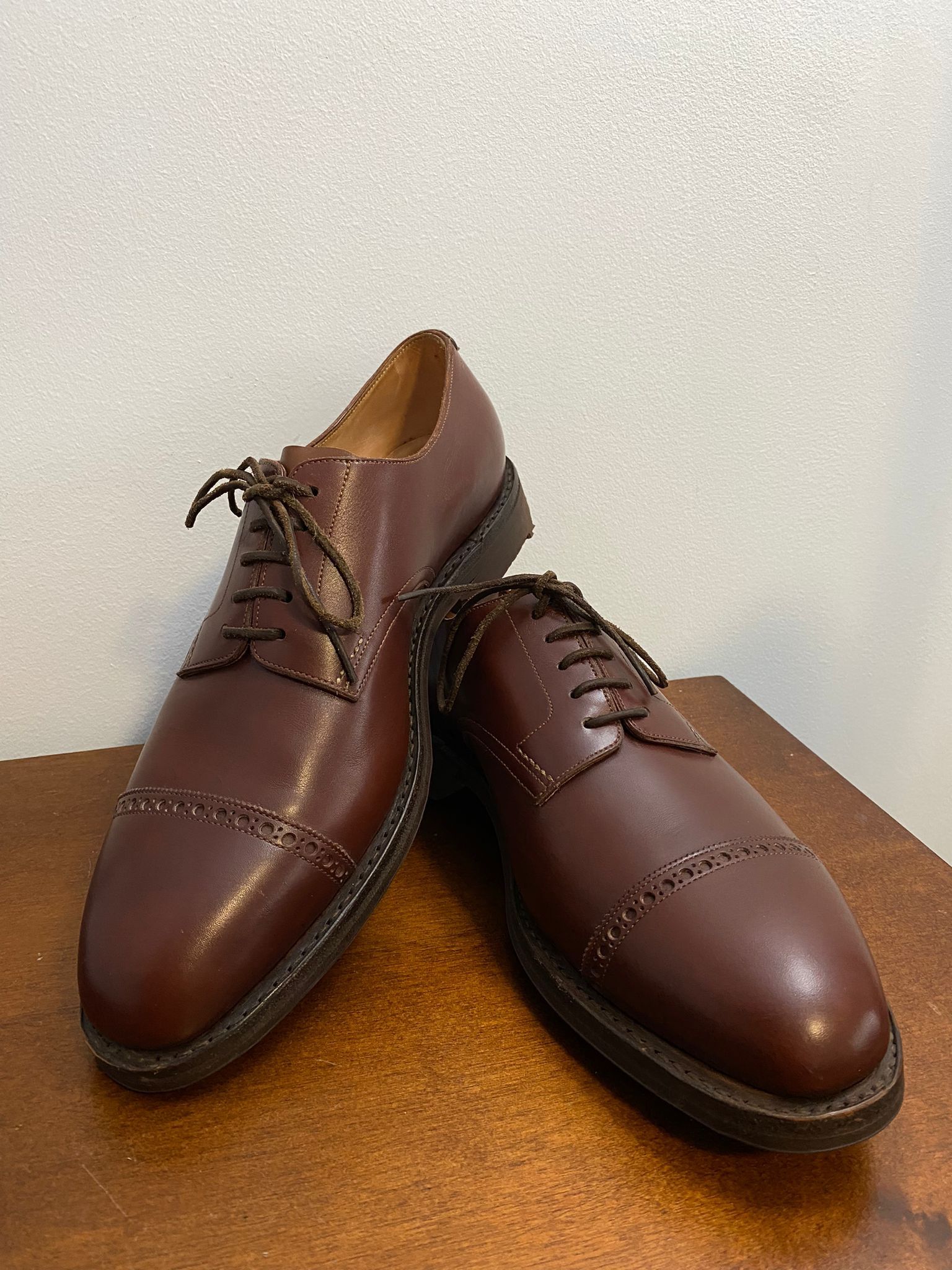 John Lobb John Lobb 1849 Bespoke Navvy Cut Size UK 8,5-9 ( 42,5-43) Size US 9.5 / EU 42-43 - 6 Thumbnail