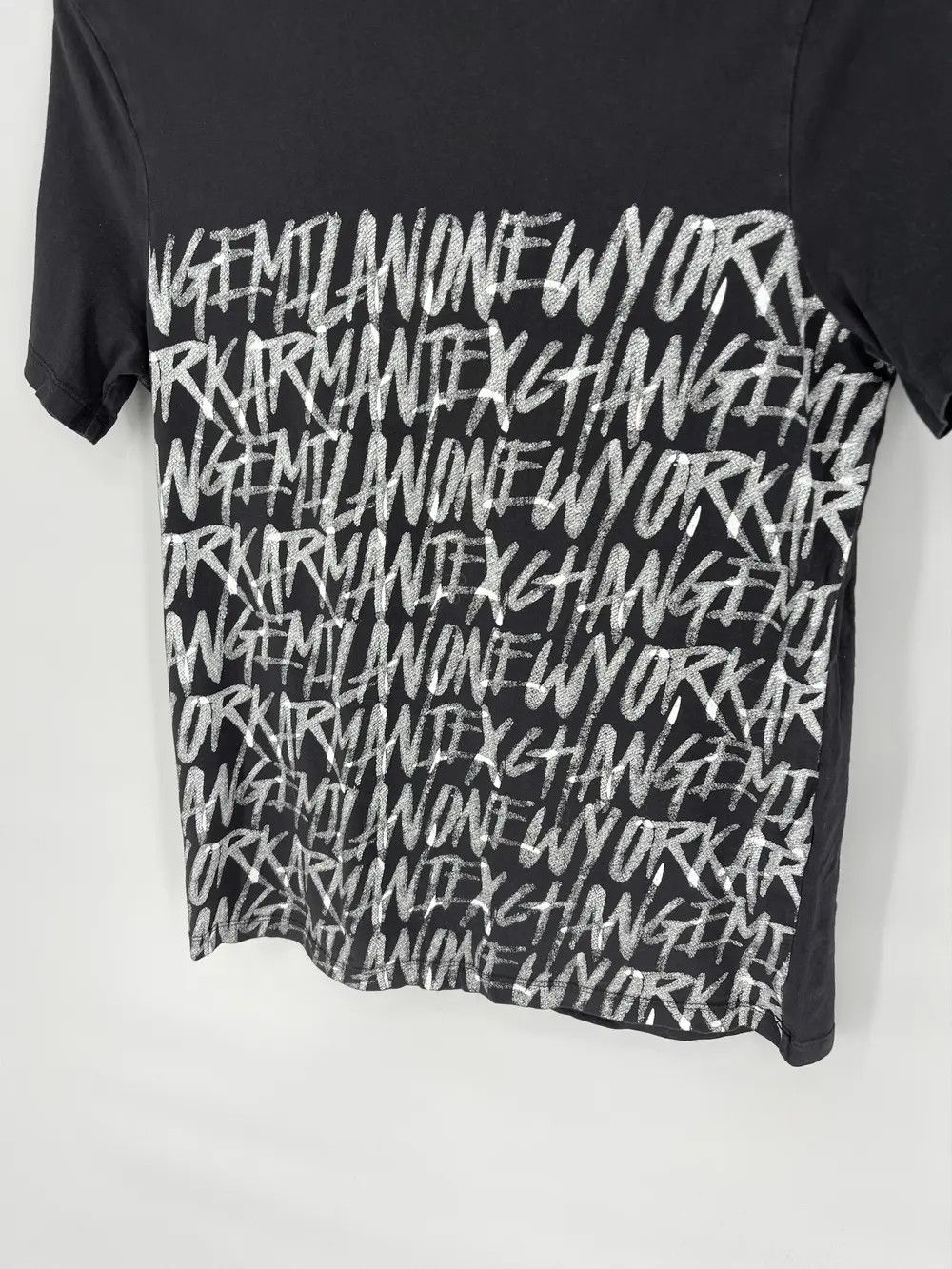 Armani Vintage Y2K Armani Exchange full Graphic Tee Streetwear Size US S / EU 44-46 / 1 - 5 Thumbnail