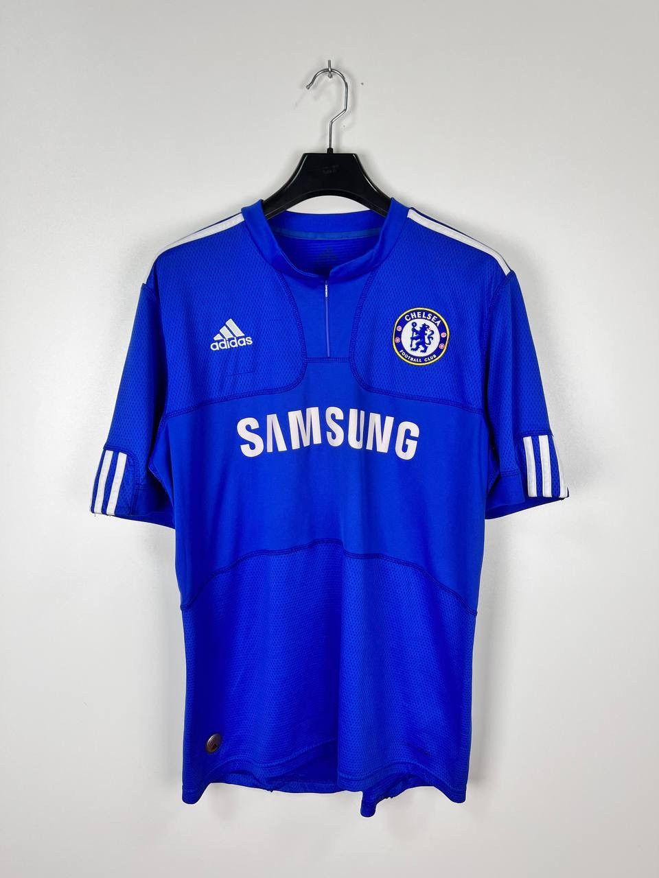 Vintage Chelsea Adidas Lampard 8 jersey t-shirts size M Size US M / EU 48-50 / 2 - 1 Thumbnail