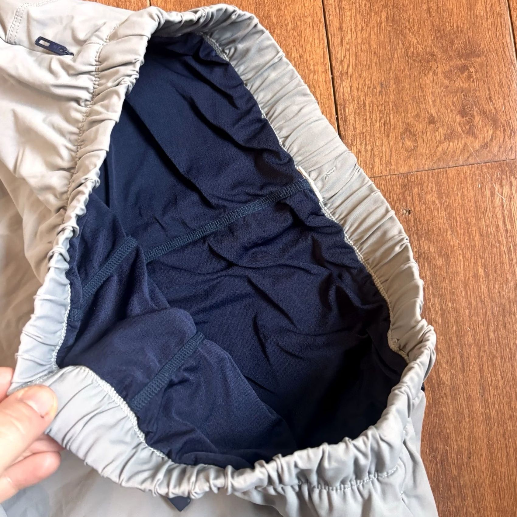 Fabletics VINTAGE? No. Size US 31 - 6 Thumbnail