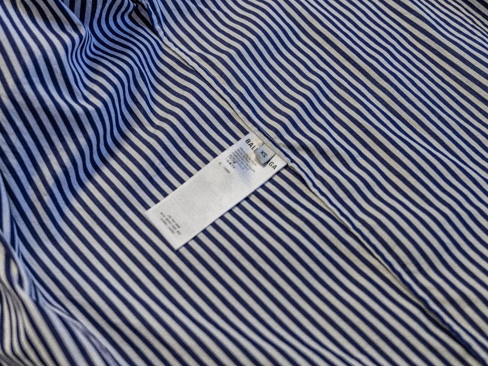 Balenciaga Balenciaga Blue Asymmetrical Twisted Poplin Boyfriend Shirt Size XS / US 0-2 / IT 36-38 - 12 Thumbnail