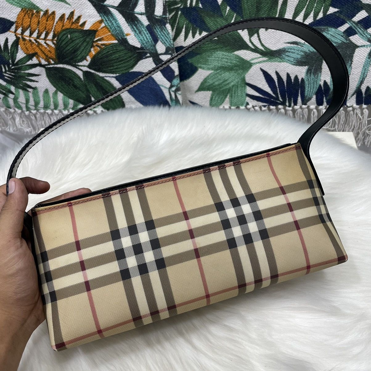 Authentic Vintage BURBERRY Nova Check Shoulder Bag