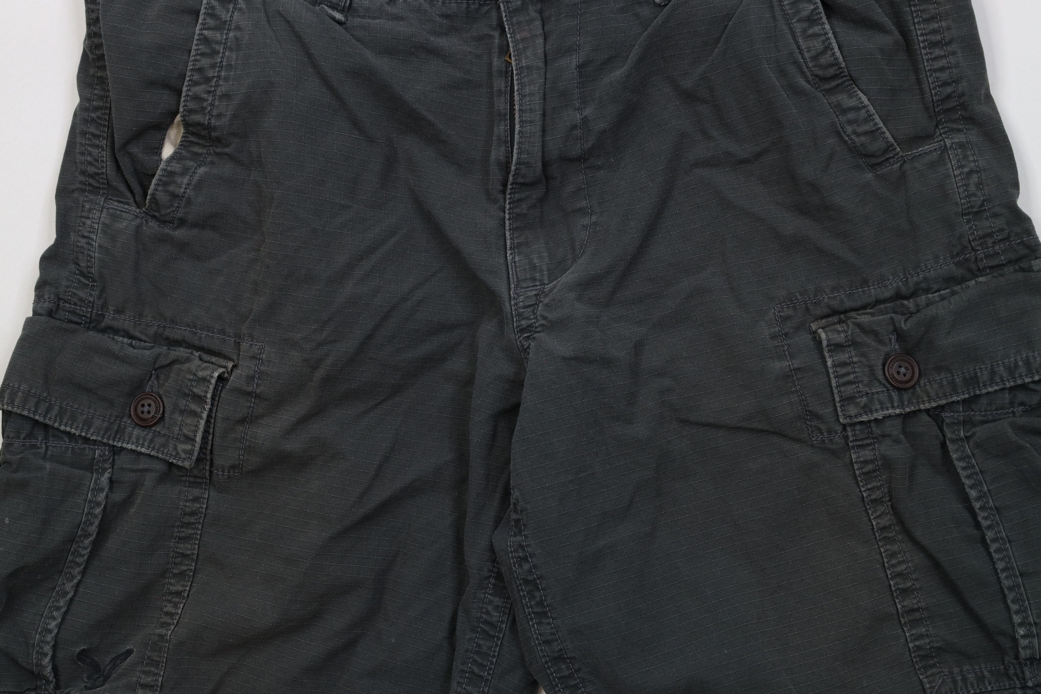 American Eagle Outfitters Vintage Y2K American Eagle Outfitters Cargo Shorts Gray Size US 34 / EU 50 - 3 Thumbnail