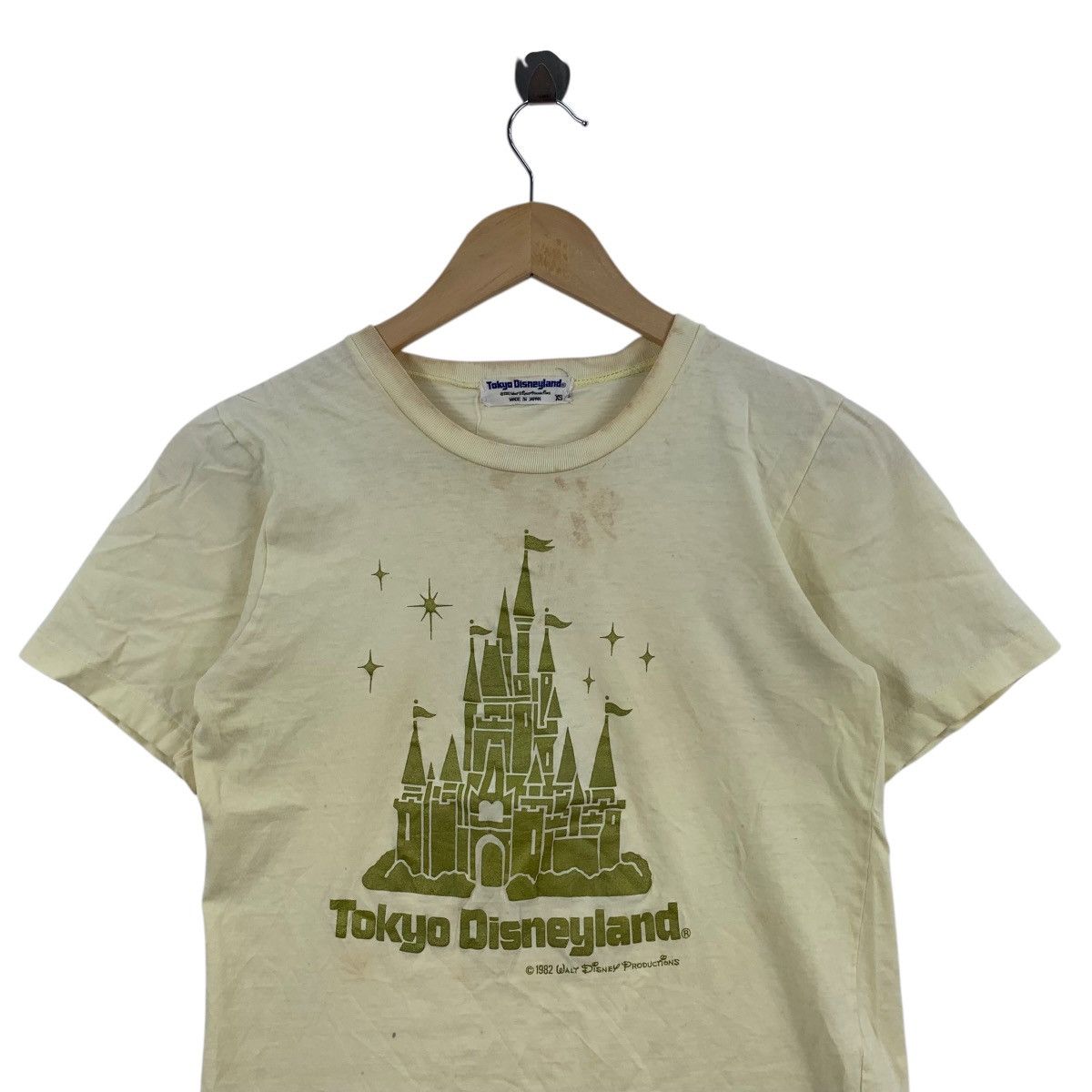 Vintage Vintage 80s TOKYO DISNEYLAND 1982 Japan Walt Disney Tshirt Size US XS / EU 42 / 0 - 2 Thumbnail