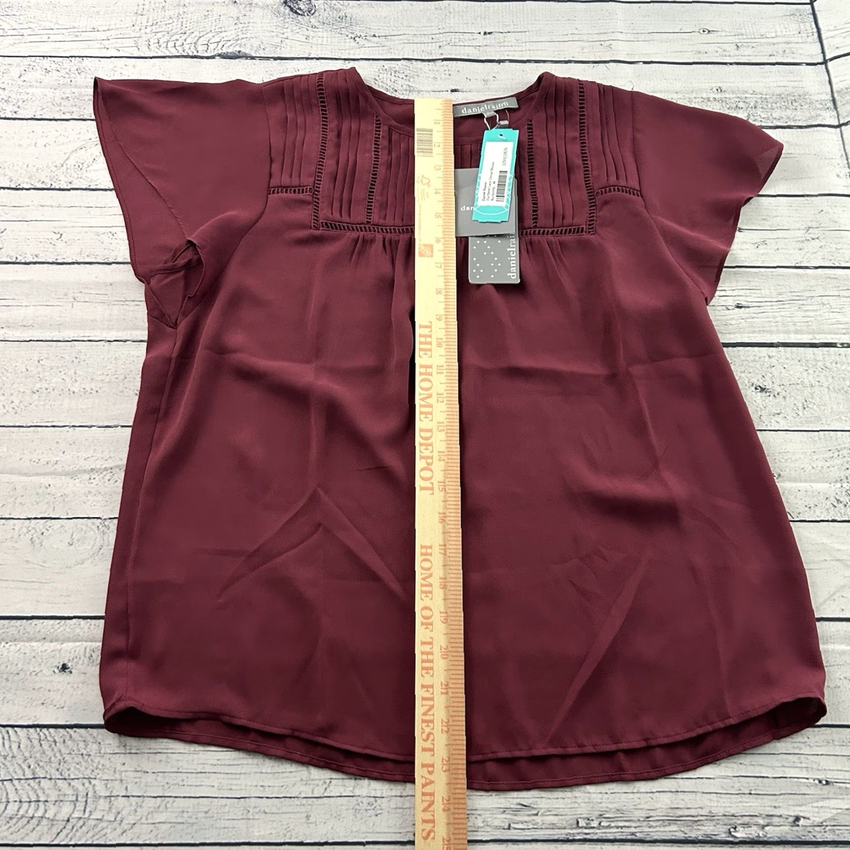 Vintage Daniel Rainn Blouse Portland Lace Detail Burgundy Women's M Red Shirt, Adult Medium, VINTAGE? (No, not vintage) Size M / US 6-8 / IT 42-44 - 3 Thumbnail