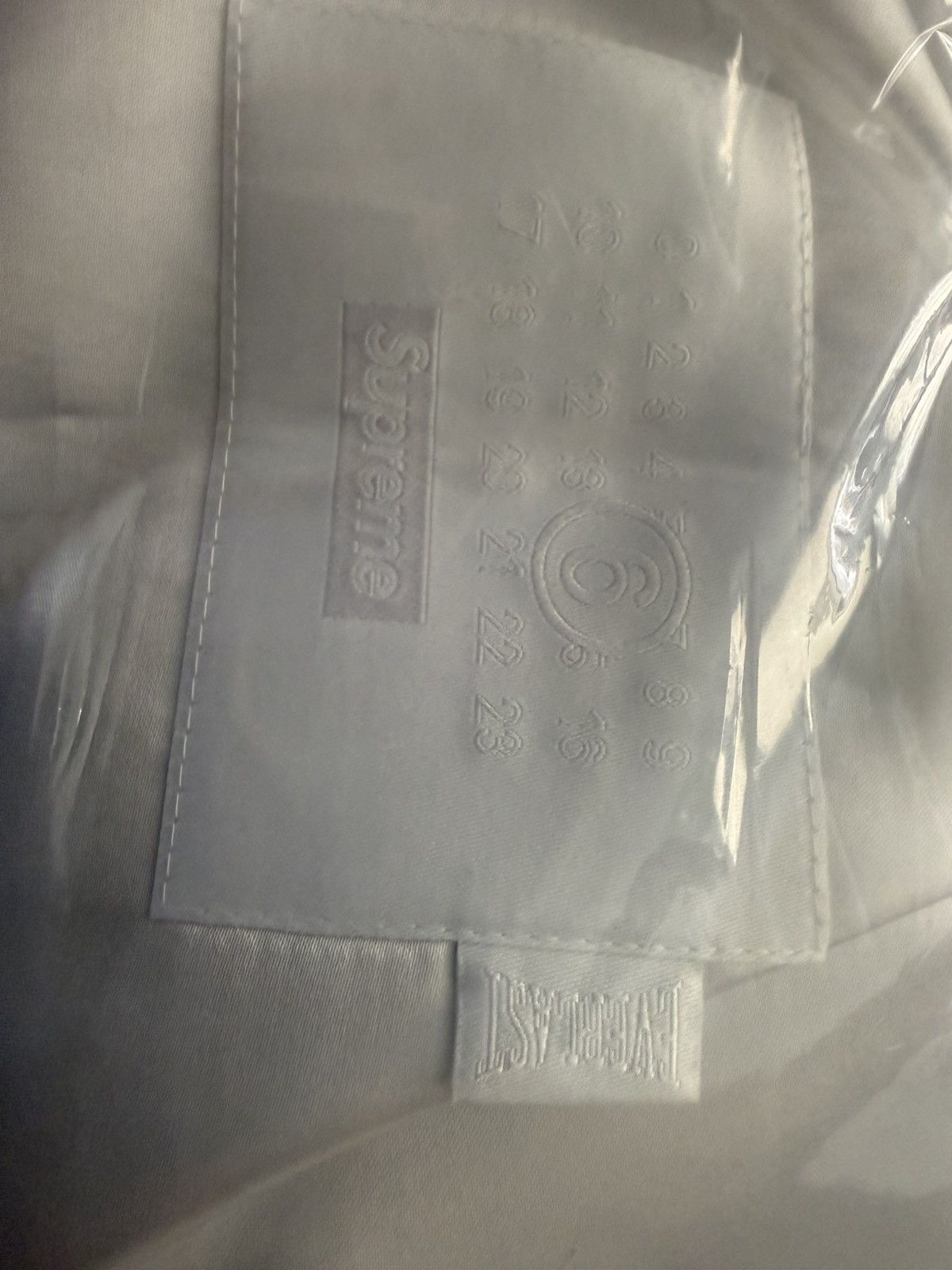 Maison Margiela × Supreme Supreme MM6 Maison Margiela Everlast 1910 Pro Boxing Glove Size ONE SIZE - 5 Thumbnail