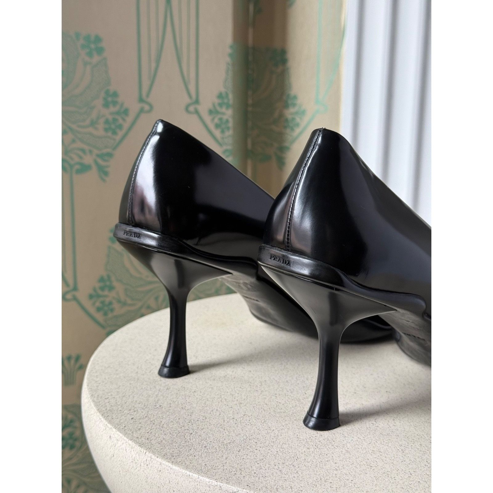 Prada 2000 Prada Black Square Toe Patent Leather Loafers Heels 41 Size US 10 / IT 40 - 7 Thumbnail
