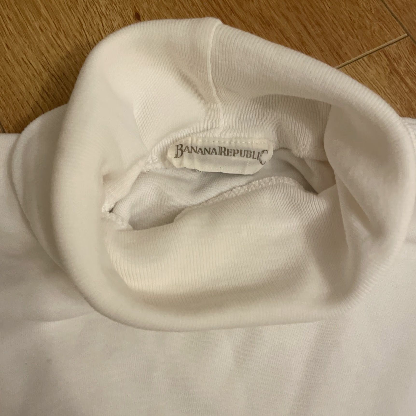 Banana Republic VINTAGE Banana Republic Y2K Knit Turtleneck shirt White Women's Classic Small Preppy Pullover Knit Sweater Women Size S / US 4 / IT 40 - 4 Thumbnail