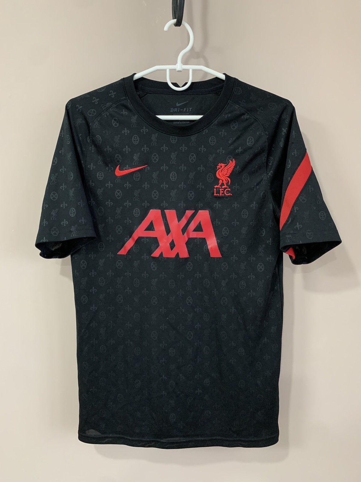 Nike Liverpool FC black Nike training jersey soccer football Size US S / EU 44-46 / 1 - 1 Thumbnail