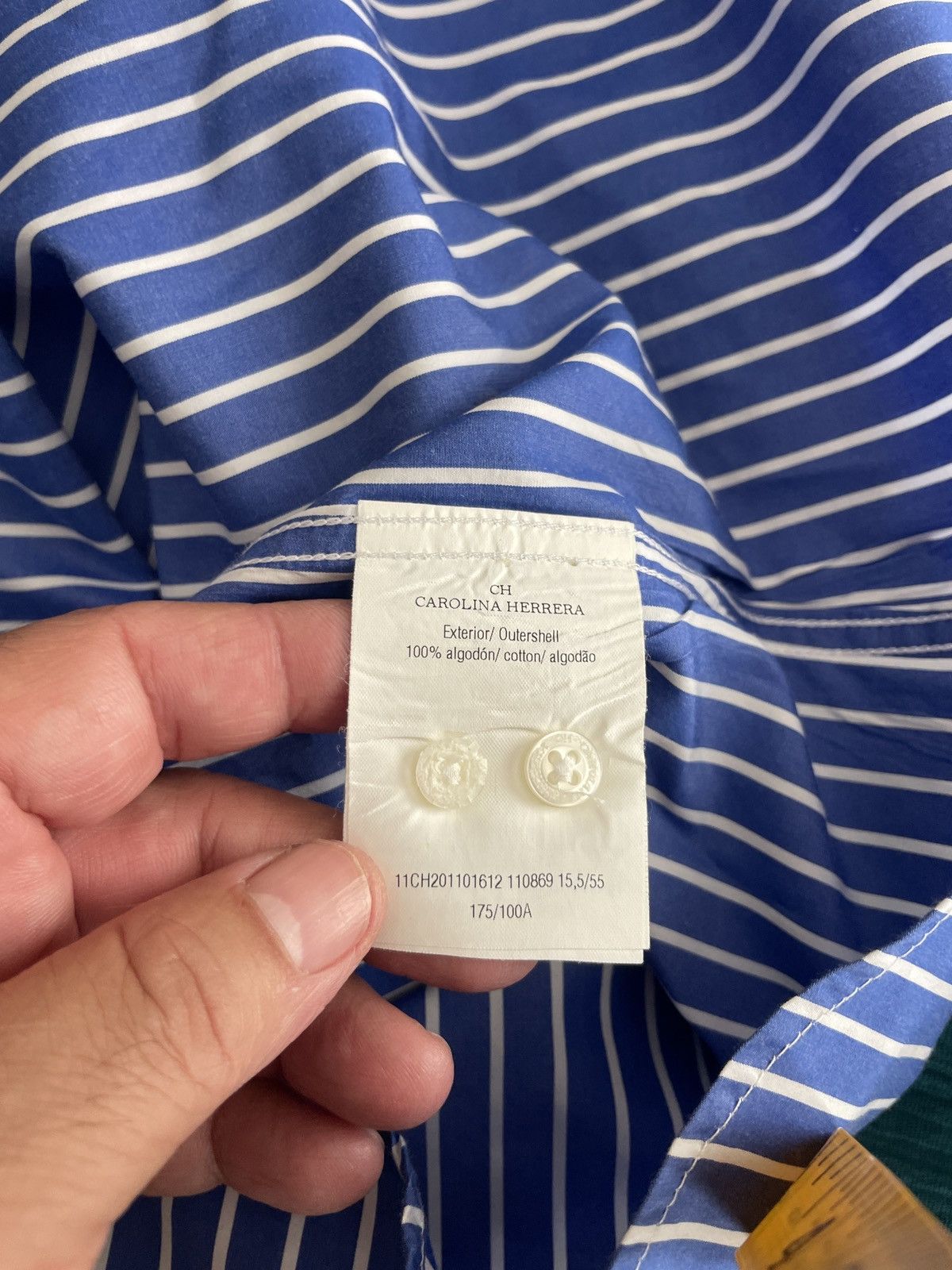 Carolina Herrera Striped Button Down shirt Size US M / EU 48-50 / 2 - 11 Thumbnail