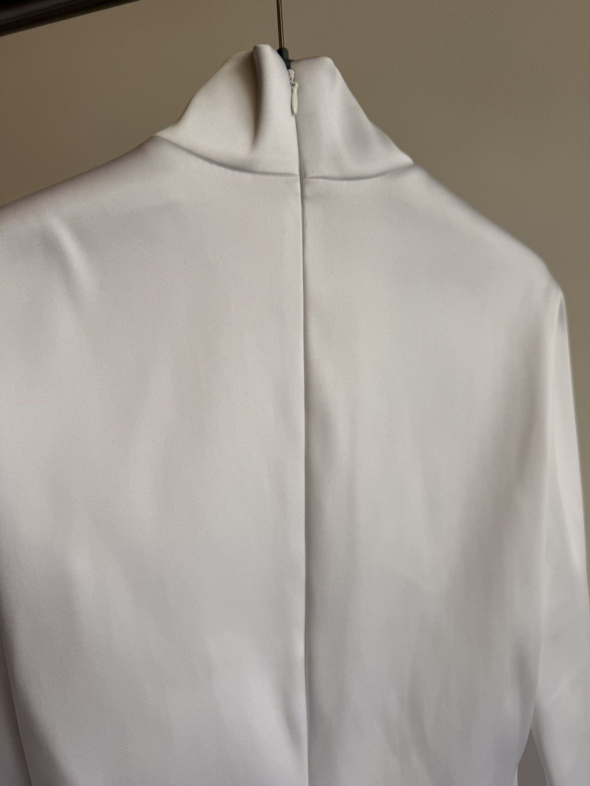 Prada NWT Prada Stretch Satin Top Slim Fit Triangle Logo Size 40 Size S / US 4 / IT 40 - 9 Thumbnail