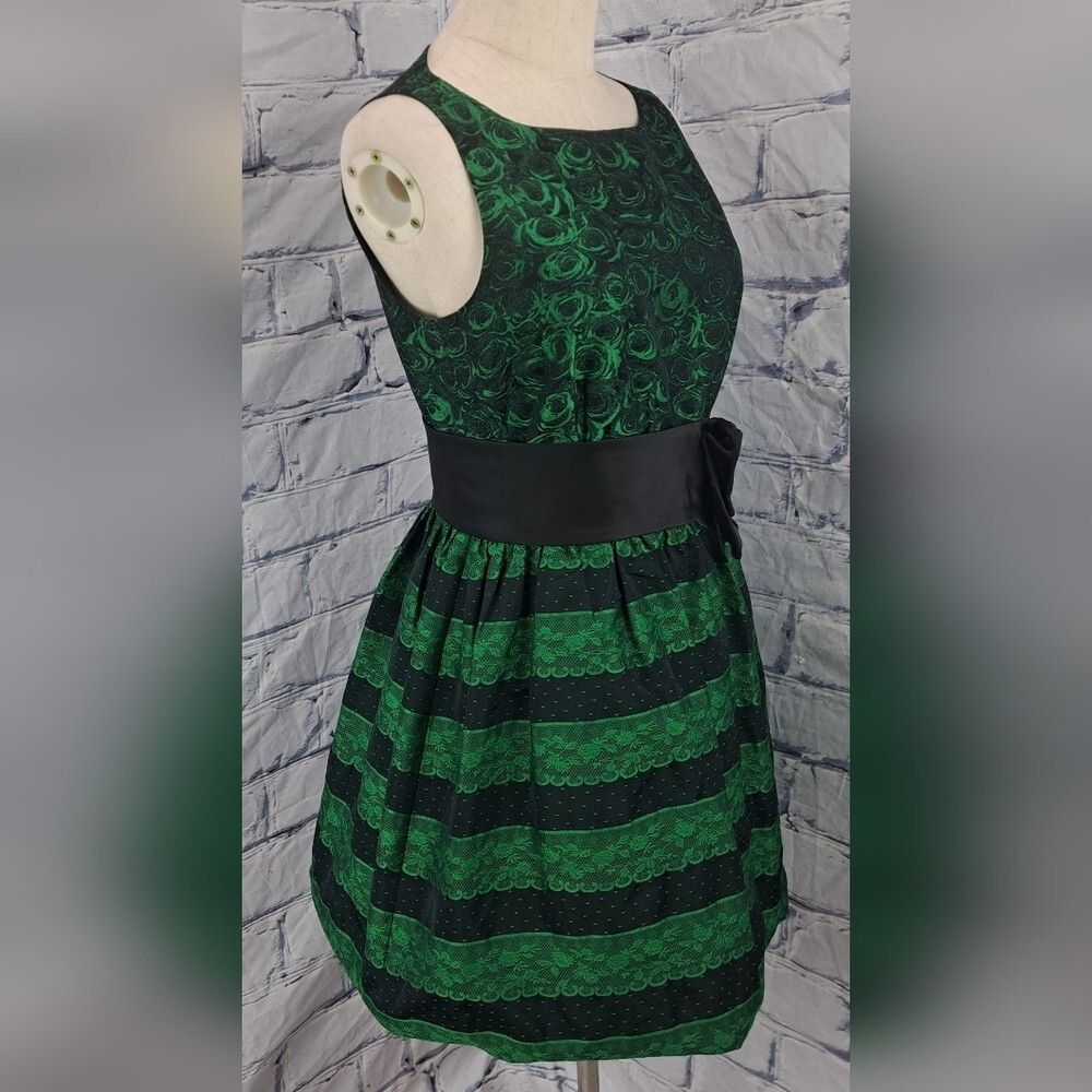 RED Valentino NWOT Red Valentino Women's Dress Bow Tie Casual Party Midi Size M / US 6-8 / IT 42-44 - 6 Thumbnail