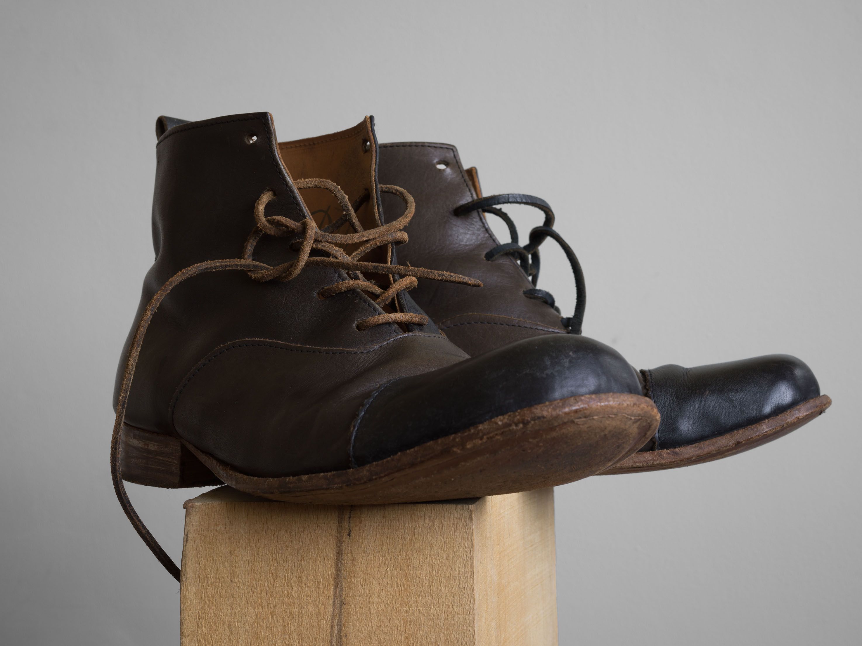 Paul Harnden Shoemakers TWO-TONE PH3 BALMORAL BOOTS Size US 9 / EU 42 - 7 Thumbnail