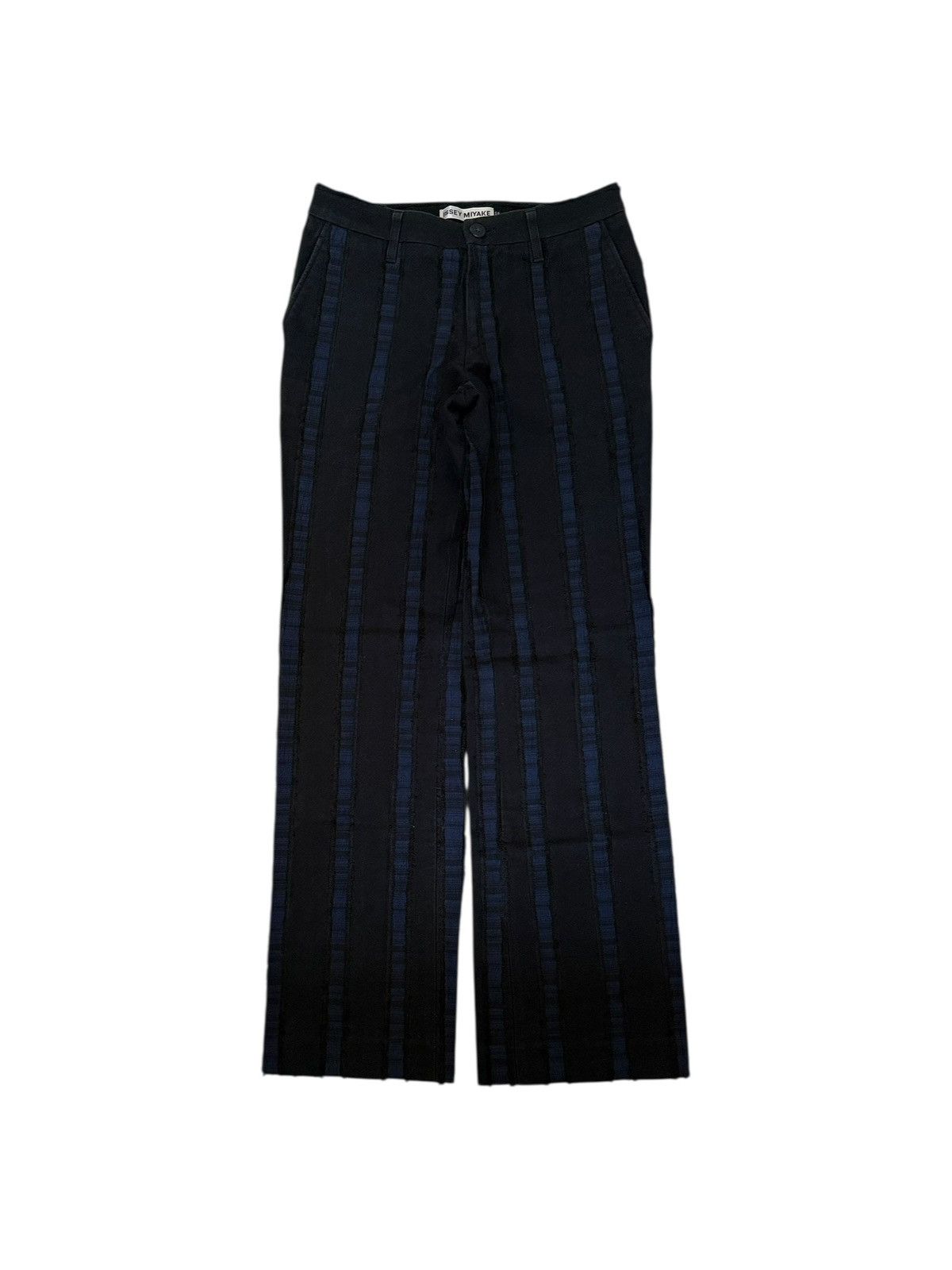 Issey Miyake F/W 2017 ISSEY MIYAKE VERTICAL STRIPES SLIGHTLY FLARED PANTS Size 27" / US 4 / IT 40 - 1 Thumbnail