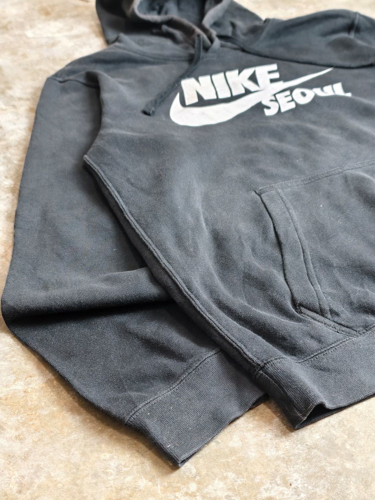 Vintage Nike Seoul Pullover Hoodie Size US M / EU 48-50 / 2 - 11 Thumbnail