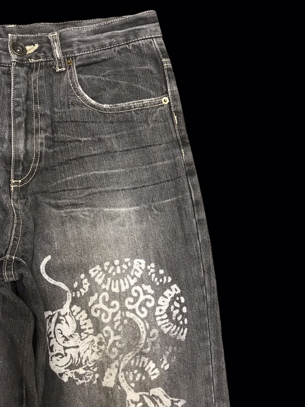 Japanese Brand 💥ART💥Very Rare Mural Print Black Wash Denim F77 Size US 31 - 3 Thumbnail