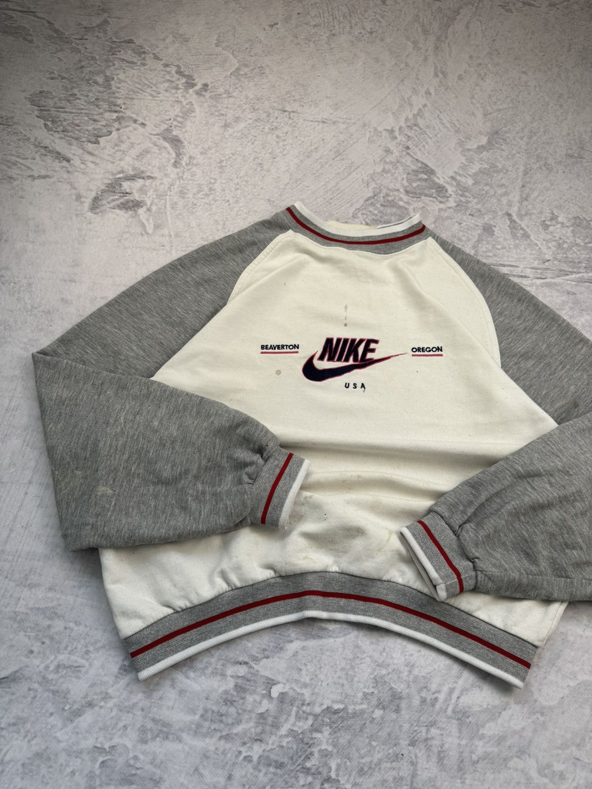 Nike × Vintage NIKE VINTAGE CENTER LOGO OVERSIZE BOXY SWEATSHIRT Size US M / EU 48-50 / 2 - 6 Thumbnail