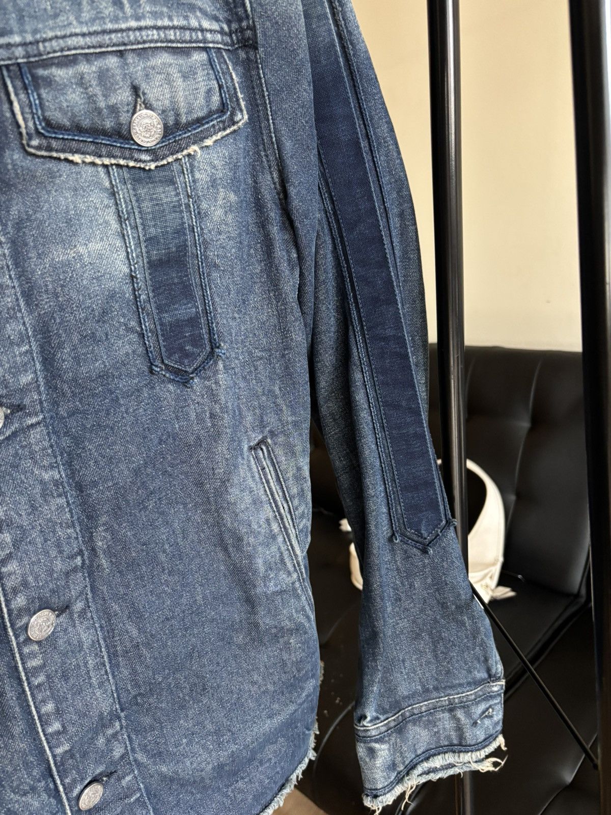 Balmain Balmain Denim Jacket Size Large Size US L / EU 52-54 / 3 - 5 Thumbnail