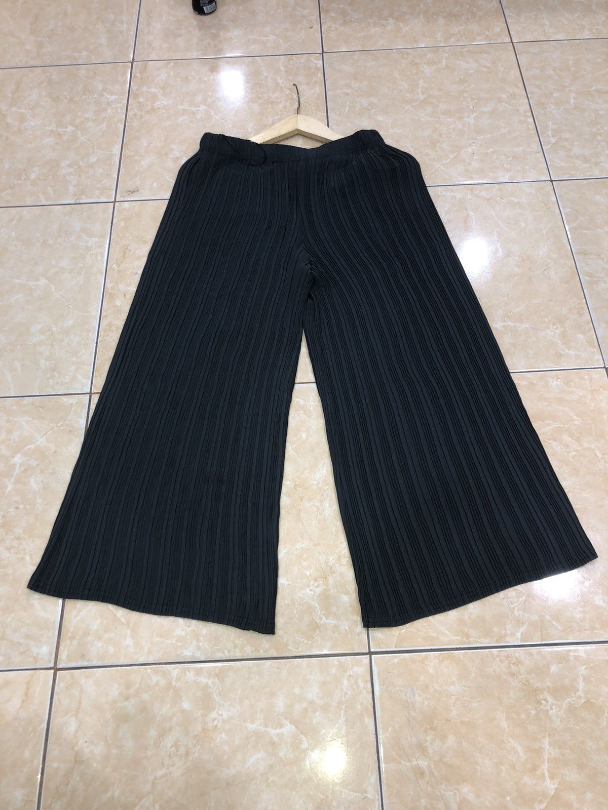 image of Avant Garde x Seditionaries Pleatsme Pleated Pants in Black, Men's (Size 36)