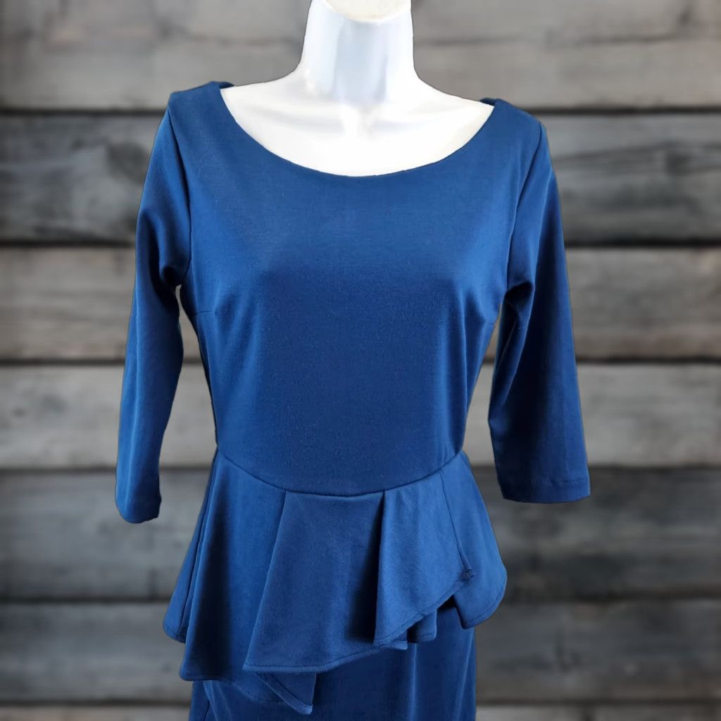 Vintage Sunday in Brooklyn Womens Dress Sz Small Solid Blue 3/4 Sleeve Ruffle Sheath Short Dress Womens Small Blue 3/4 Sleeve Size S / US 4 / IT 40 - 1 Thumbnail