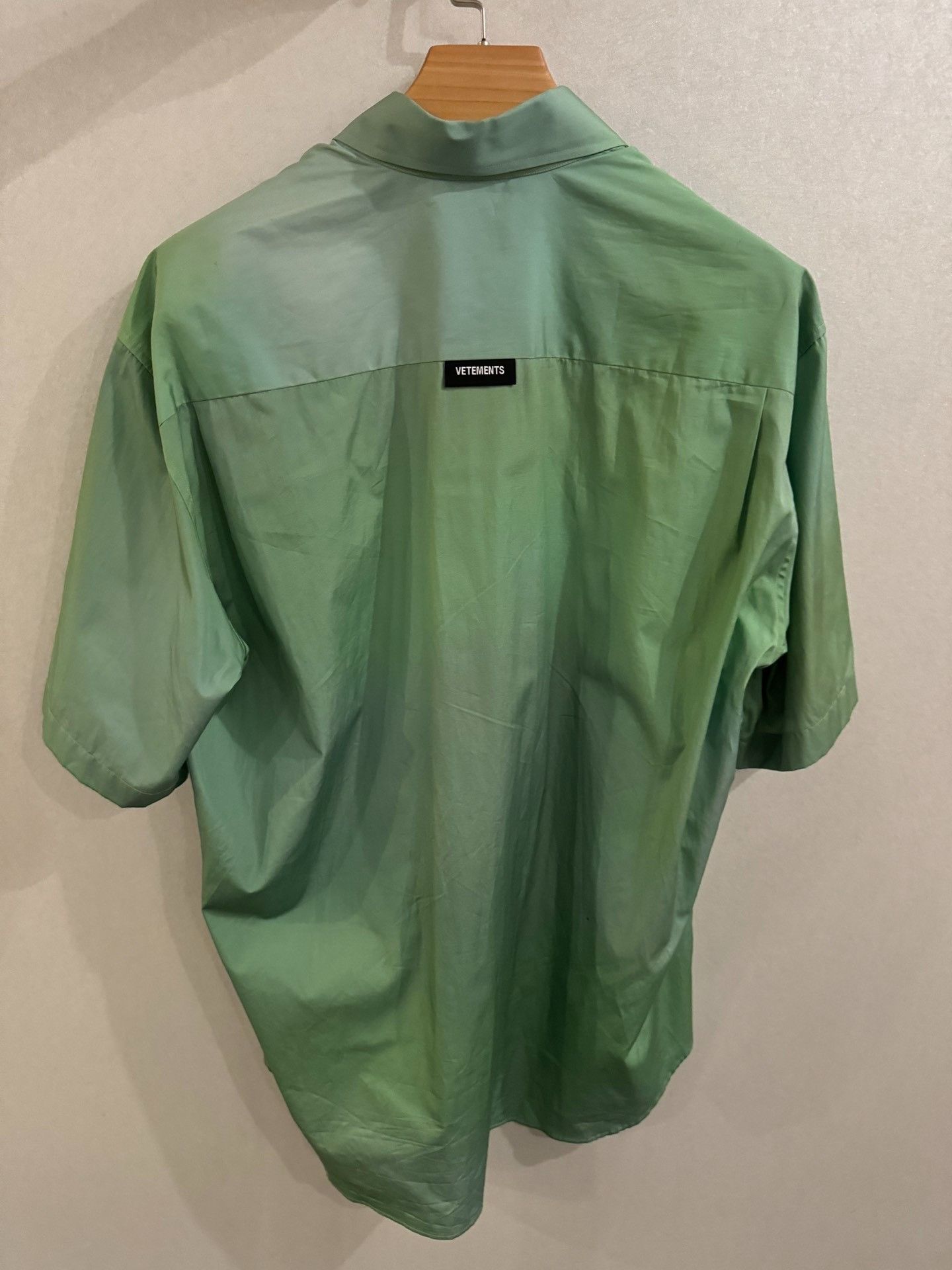 Vetements Vetements Comic Shirt 2501-Nextarrow Size US S / EU 44-46 / 1 - 3 Thumbnail