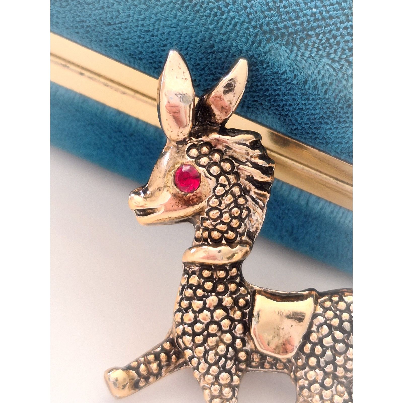 Other Vintage Llama Pin Brooch Size ONE SIZE - 2 Thumbnail
