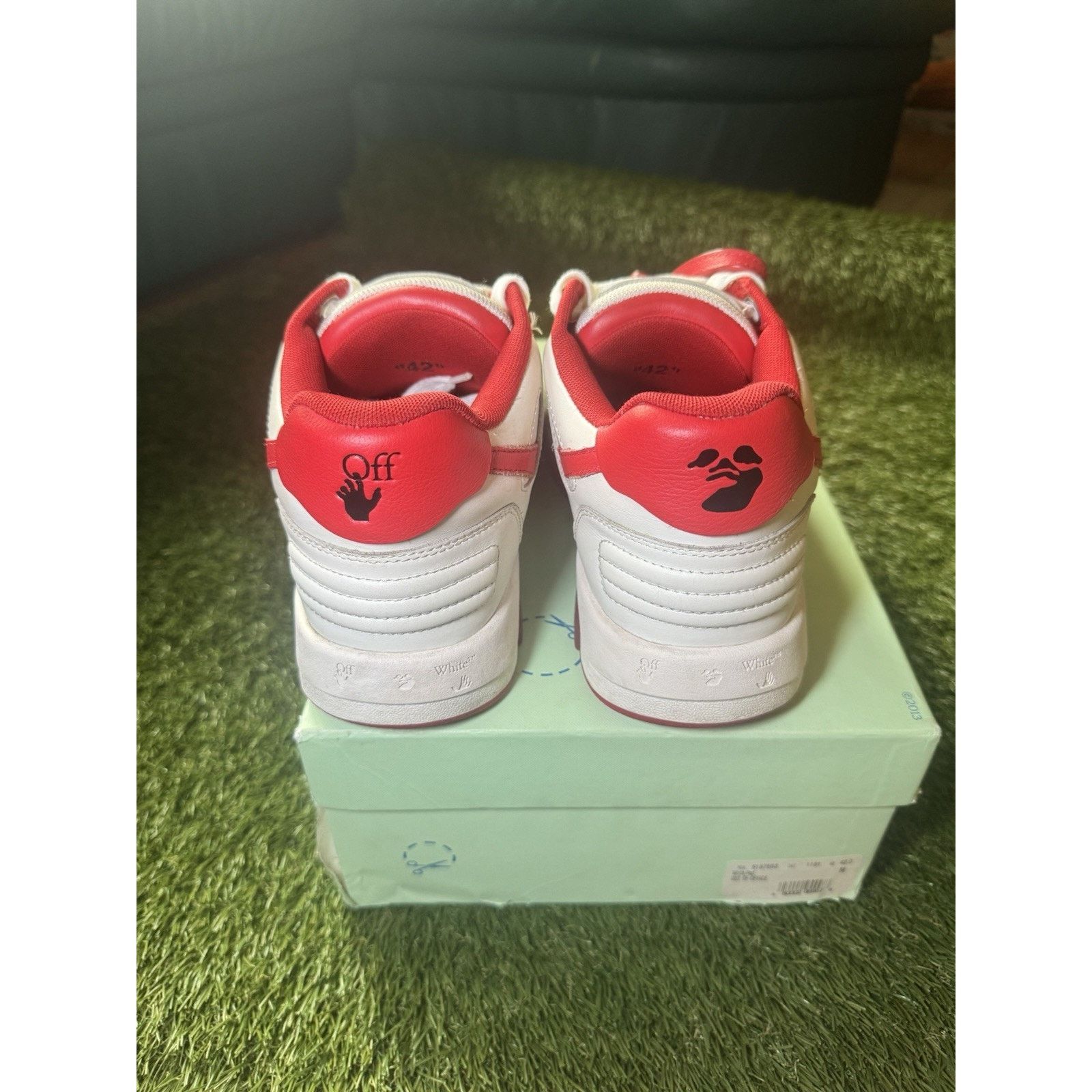 Off-White Off-White Out of Office Low White Red Size 42 EU / 9 US Men Size US 9 / EU 42 - 3 Thumbnail