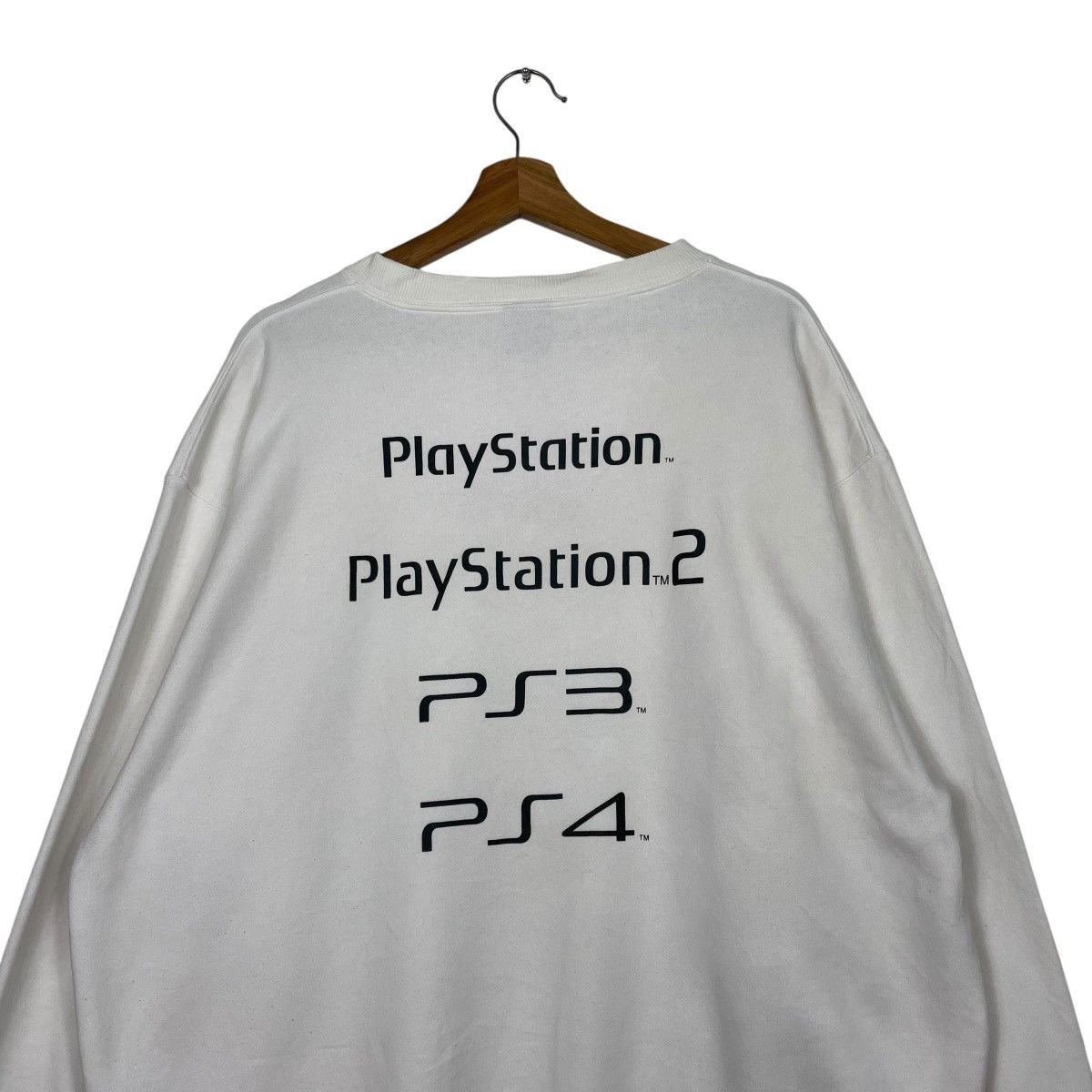 GU Playstation Crewneck Sweatshirt Size US XL / EU 56 / 4 - 8 Thumbnail