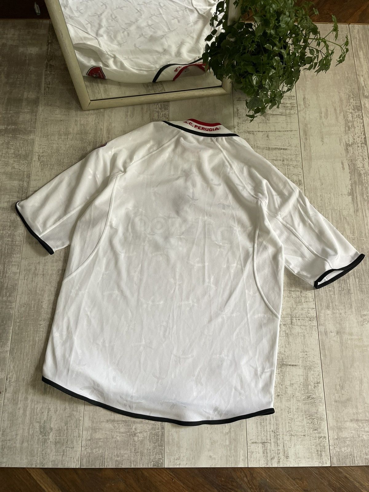 Other Vintage Galex Perugia 2001/2002 Away Football Shirt Match Size US XL / EU 56 / 4 - 8 Thumbnail
