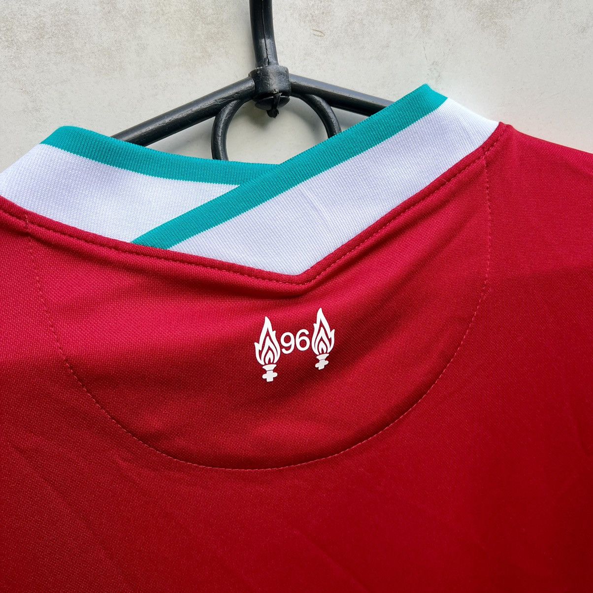 Nike Nike Liverpool T-Shirt FC Red Home Jersey Size US L / EU 52-54 / 3 - 7 Thumbnail
