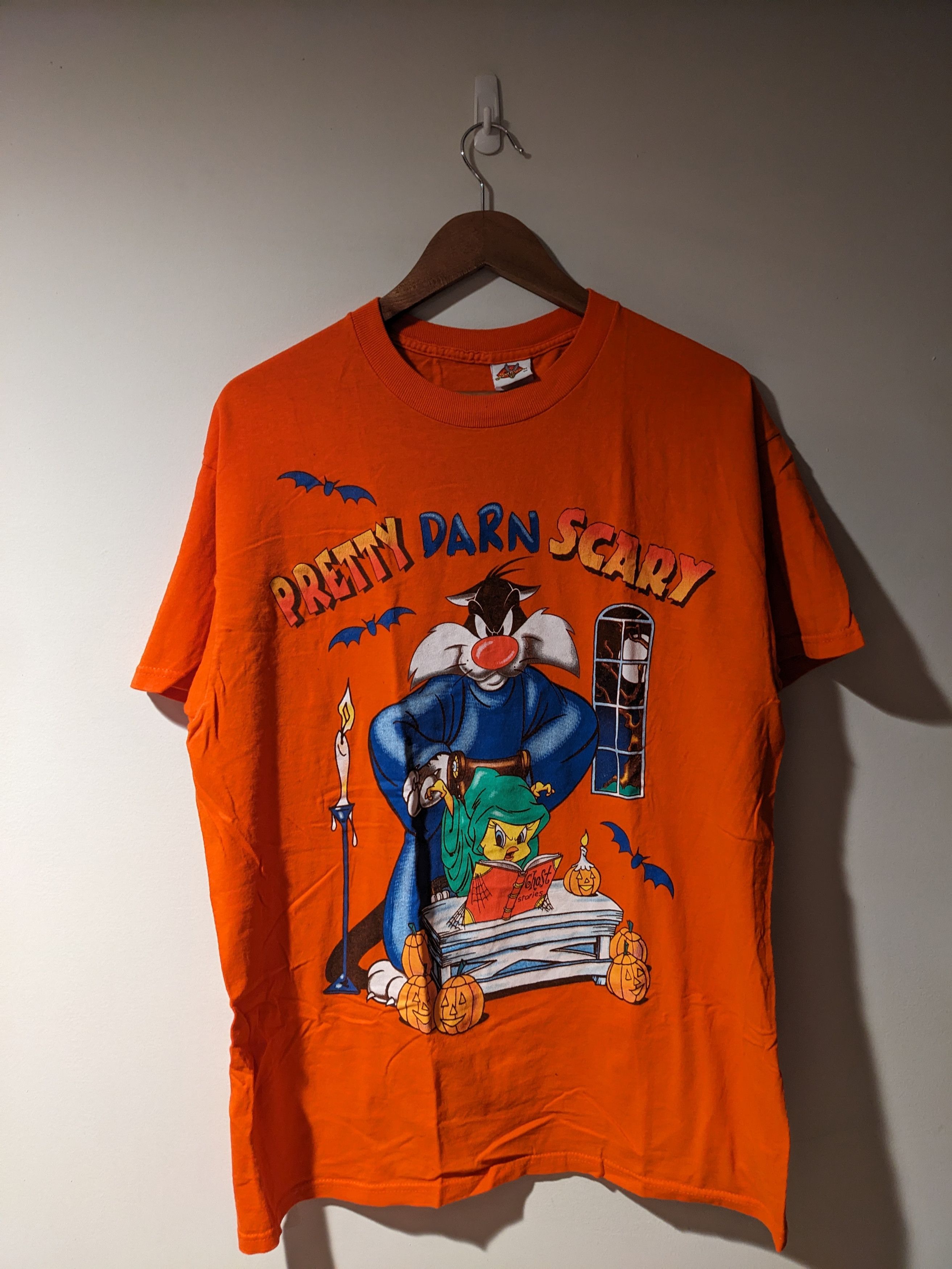 Cartoon Network × Vintage Vintage 1998 Sylvester and Tweety Bird Halloween T-Shirt Size US L / EU 52-54 / 3 - 1 Thumbnail