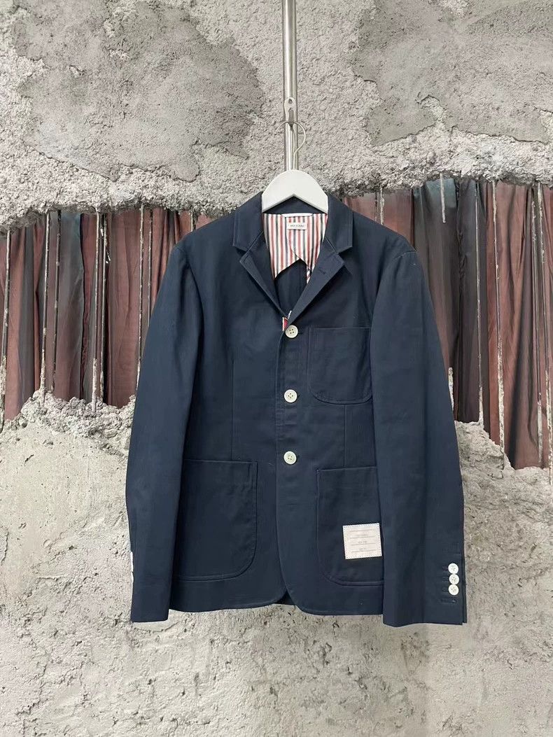 Thom Browne Thom Browne Suit Jacket for Sale-dmc Size US XXS / EU 40 - 1 Thumbnail
