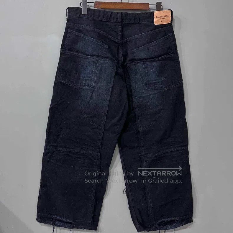 Balenciaga Balenciaga size S Distressed deep blue logging denim jeans Size US 30 / EU 46 - 3 Thumbnail