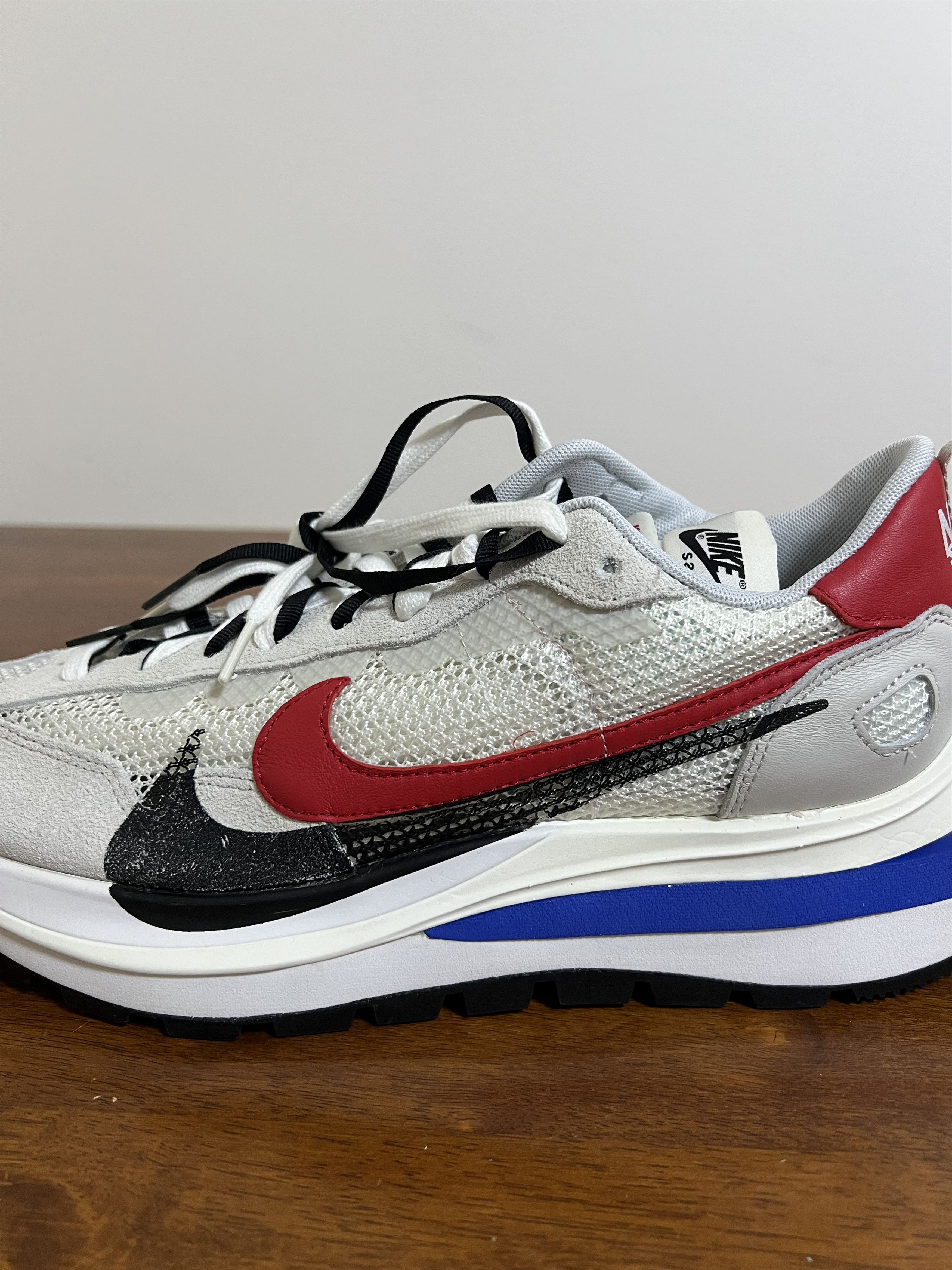 Nike × Sacai 💚 2020 Sacai x Nike Vaporwaffle Sail/Sport Fuchsia NEW Size US 11 / EU 44 - 7 Thumbnail