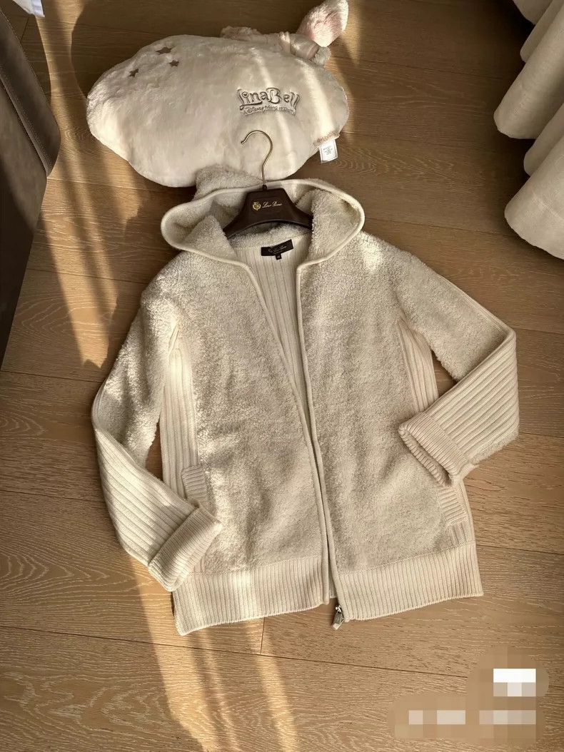 Loro Piana LORO PIANA White Teddy Snow White Princess cashmere coat Size XL / US 12-14 / IT 48-50 - 1 Thumbnail