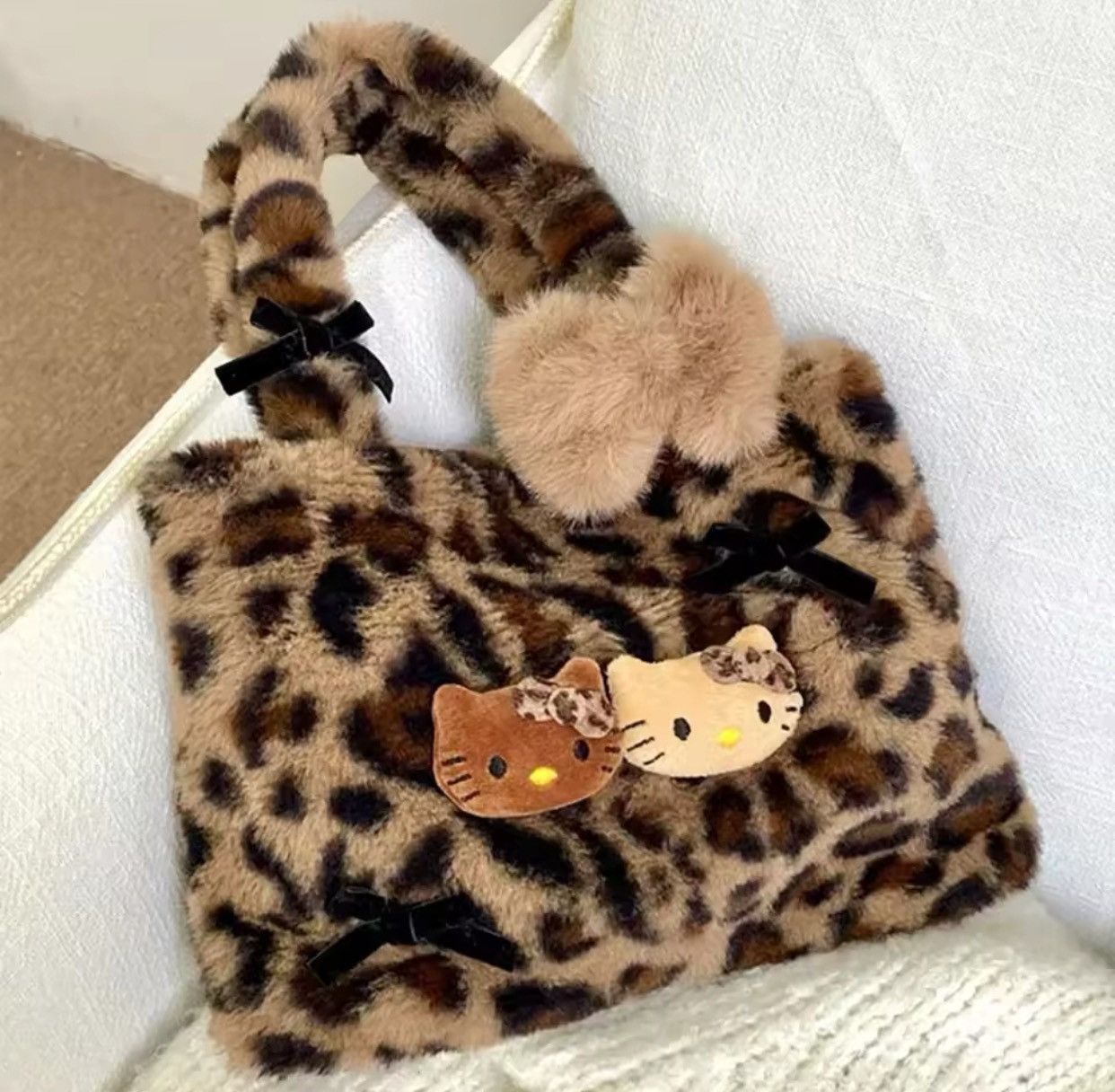 Japanese Brand hello kitty handbag Size ONE SIZE - 1 Thumbnail